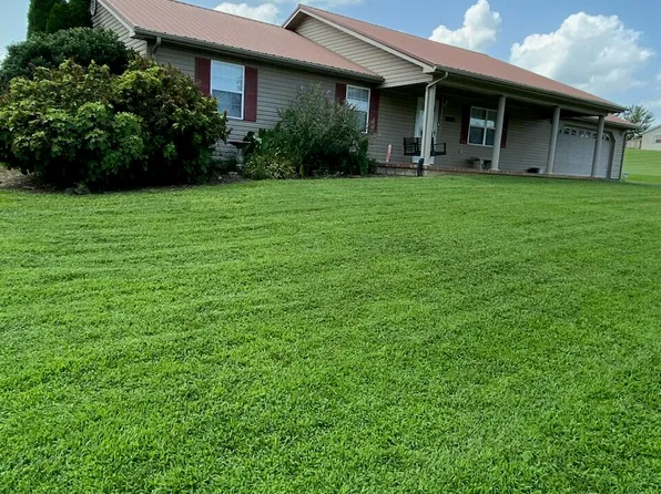 155 Cricket Ln, Science Hill, KY 42553