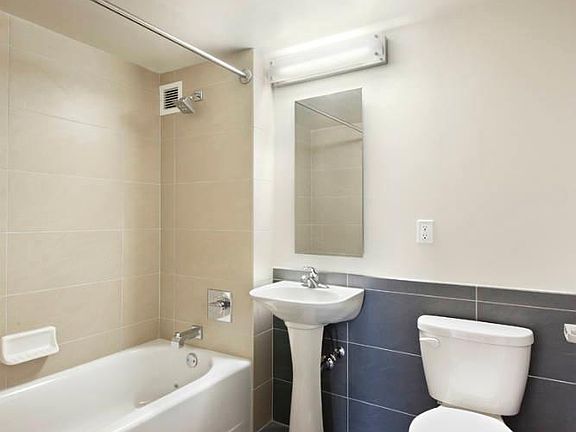 2nd image of 324 Pleasant Ave APT 4C