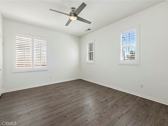3rd image of 15834 Vienna Ln