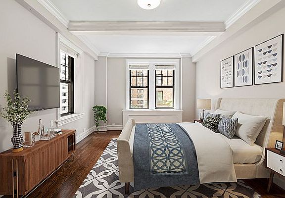 3rd image of 23 W 73rd St APT 1517