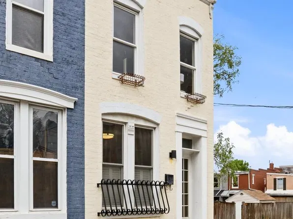 207 Center St, Frederick, MD 21701