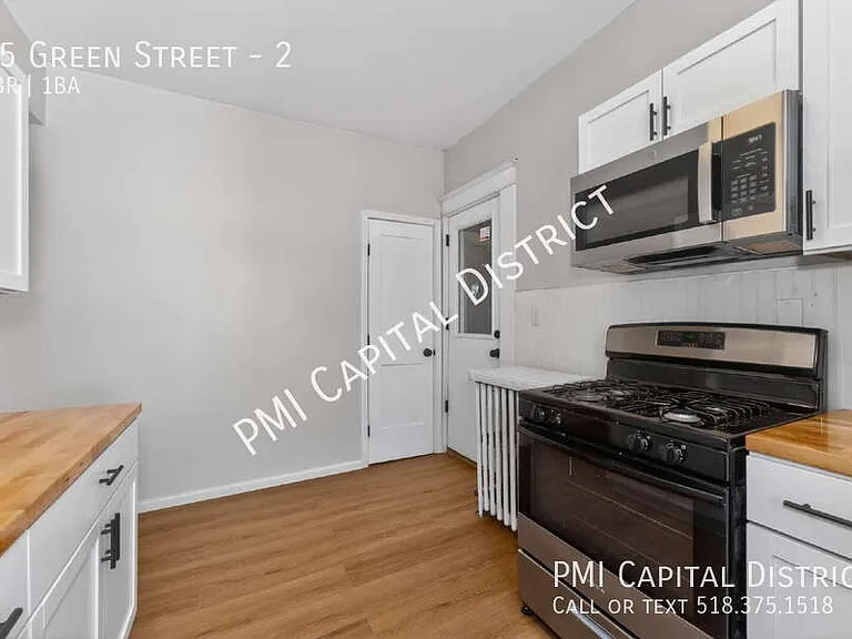 25 Green St #2 — Photo 4
