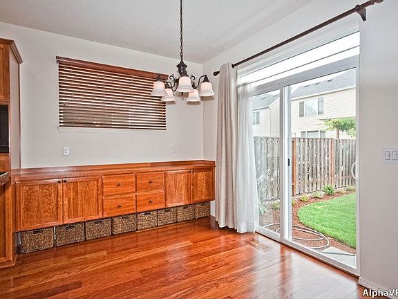 Built-in Buffet