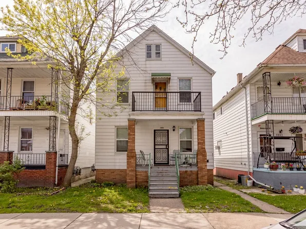 3066 Belmont St, Hamtramck, MI 48212