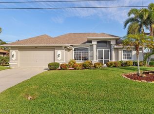 1915 SE 2nd St, Cape Coral, FL 33990