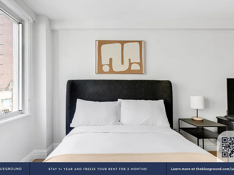 340 E 51st St #8G — Photo 11