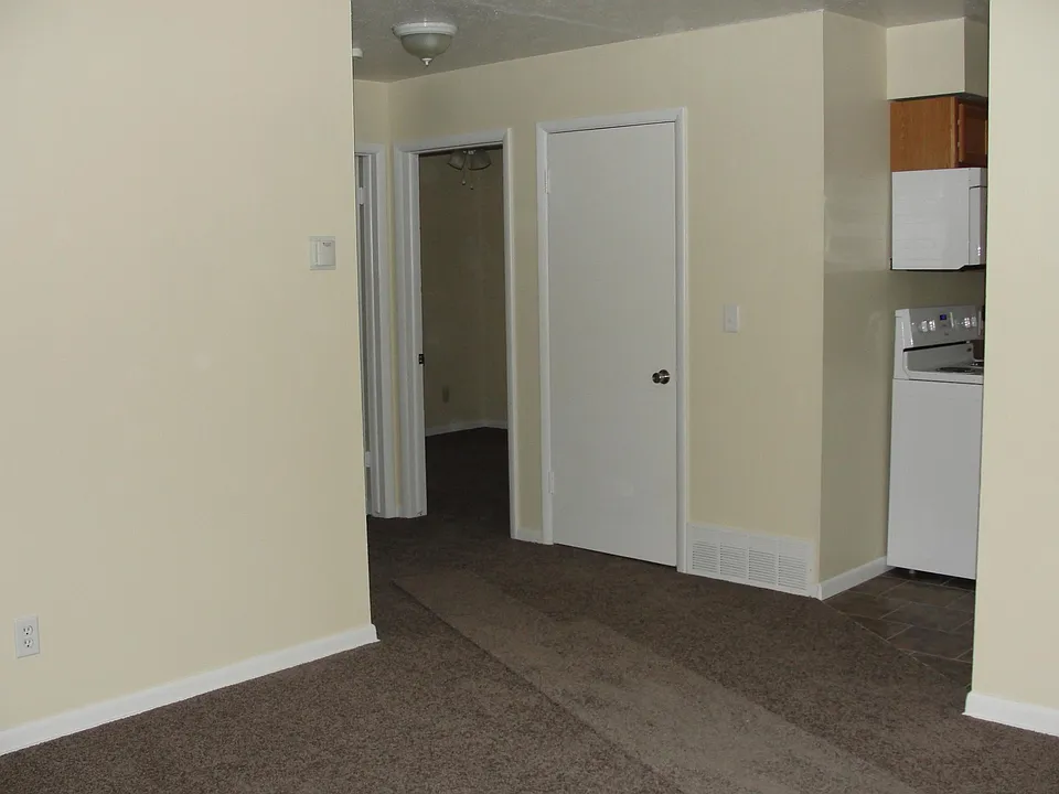 Living Room Pic 2