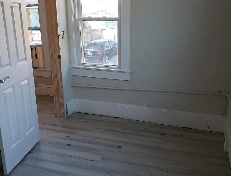 23 S Hollywood Ave #5 — Photo 12