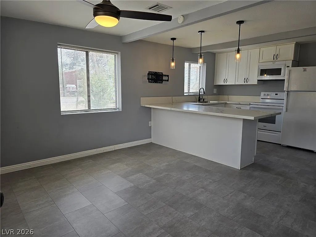 2 bed, 1.0 bath, 1292 sqft, $1,350 — Photo 2