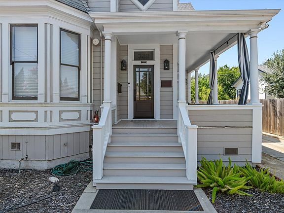 2nd image of 617 Wilson Street