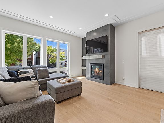 3rd image of 2205 N Talman Ave