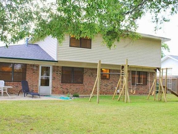 5th image of 980 Norwood Dr