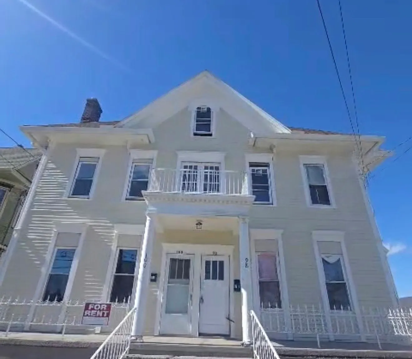 98 West Main Street, Unit 98W-2 — Photo 1