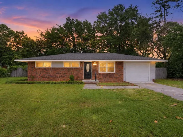 1744 Dupont Dr, Columbia, SC 29223
