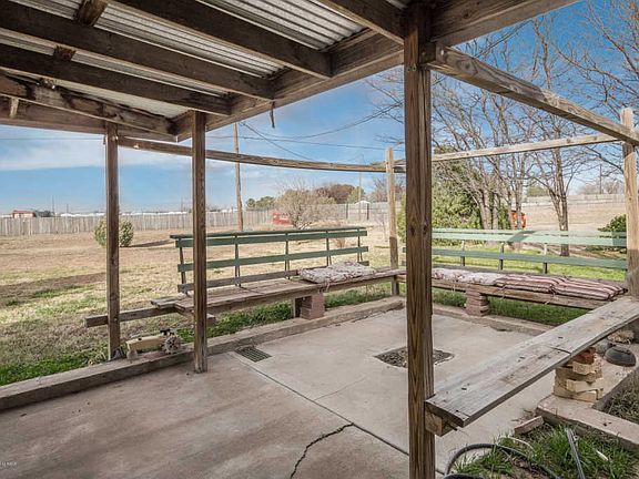 4th image of 1710 Pueblo Trl