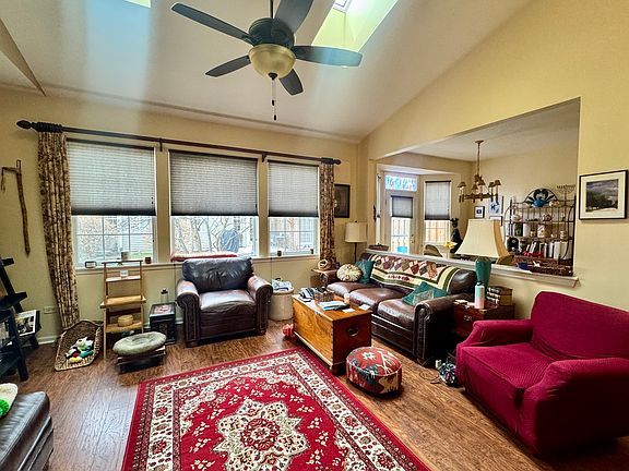 2nd image of 2066 Carillon Dr