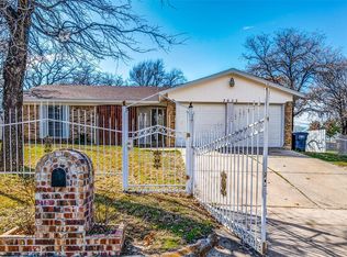 3632 Erath St, Fort Worth, TX 76119