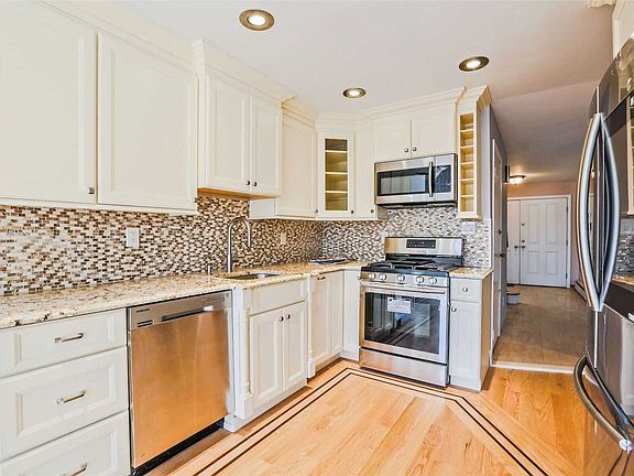 5th image of 5 Vista Ct