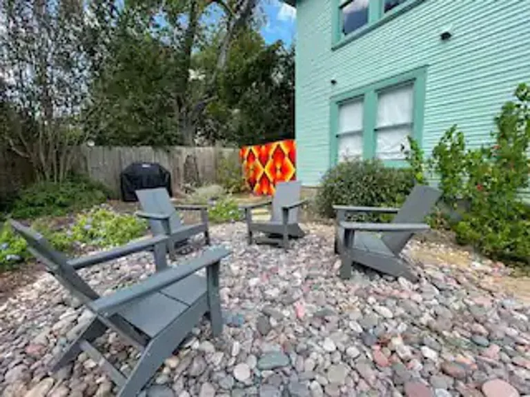 Lynn St — Photo 20