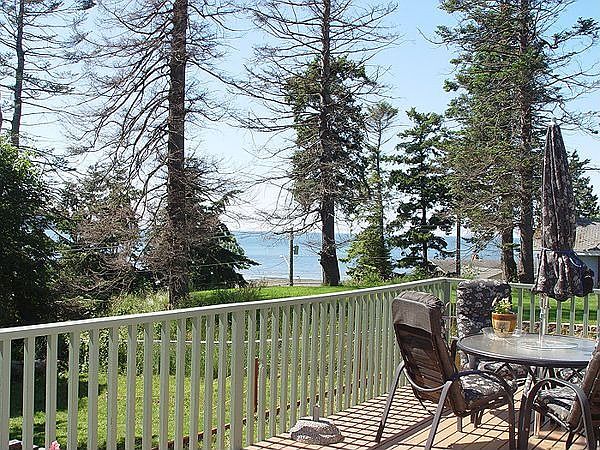 Deck / Water View