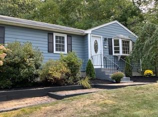113 Theresa Cir, Northbridge, MA 01534