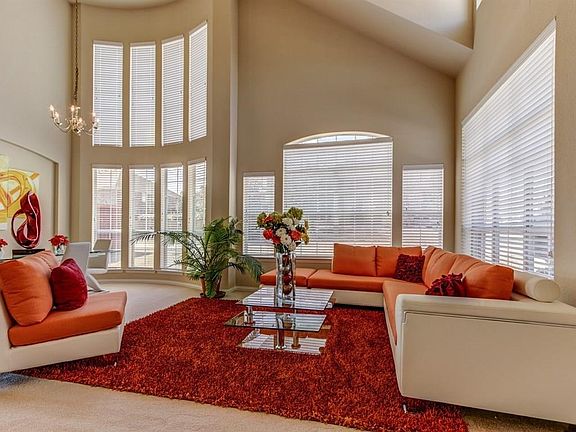 4th image of 5305 Centeridge Ln