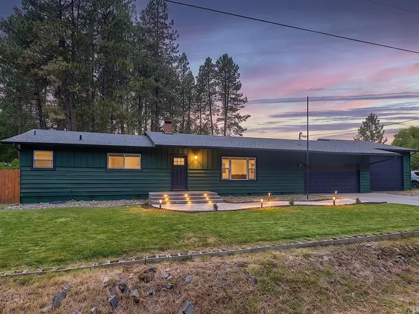 388 Genverna Gln, Grants Pass, OR 97527