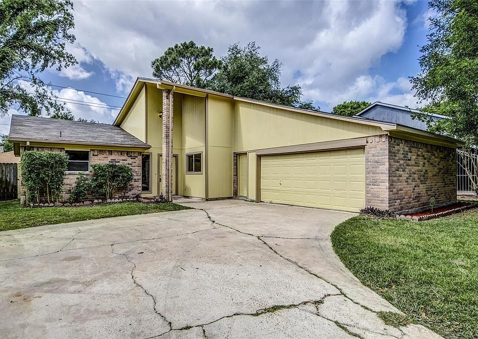 1st image of 1219 Whispering Pine Dr