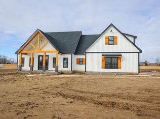 935 McKendree Church Rd, West Paducah, KY 42086