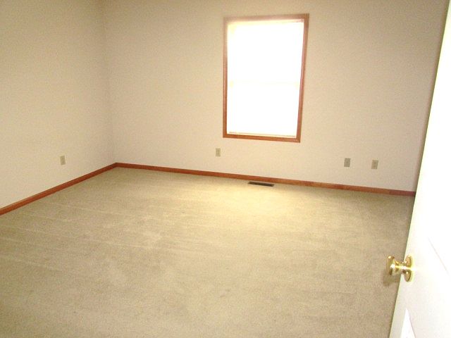 1st image of 25487 Shoremain Dr