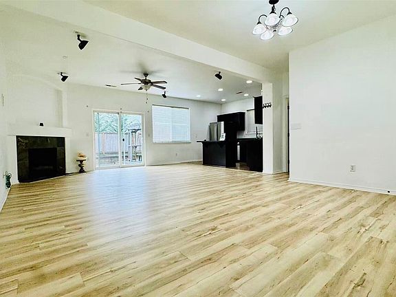 5th image of 7720 181th Street E
