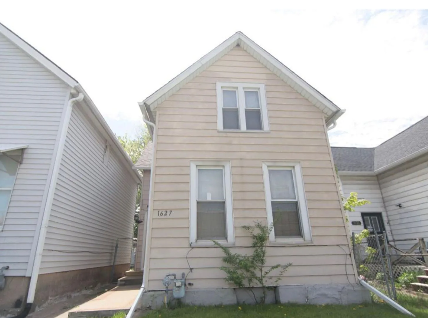 1627 W 4th St photo 1