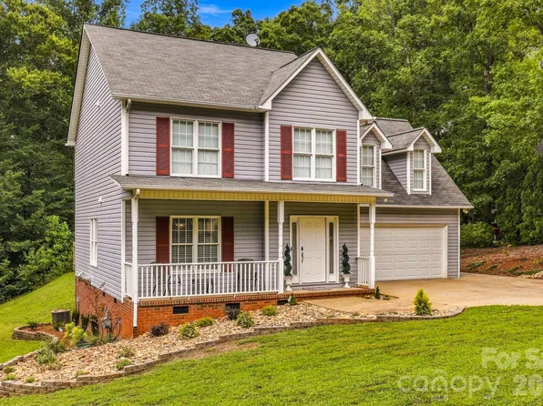 163 Sherry St, Rutherfordton, NC 28139