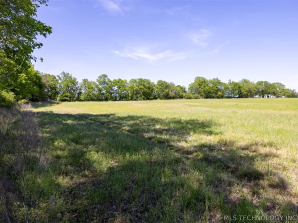 26 SE Lenapah St, Skiatook, OK 74070