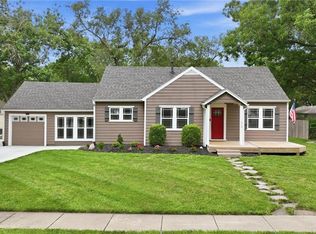 610 Pine St, Wellsville, KS 66092