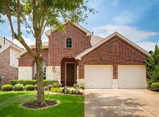 6913 Shoreview Dr, Grand Prairie, TX 75054