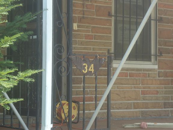 5th image of 34 N Marion St