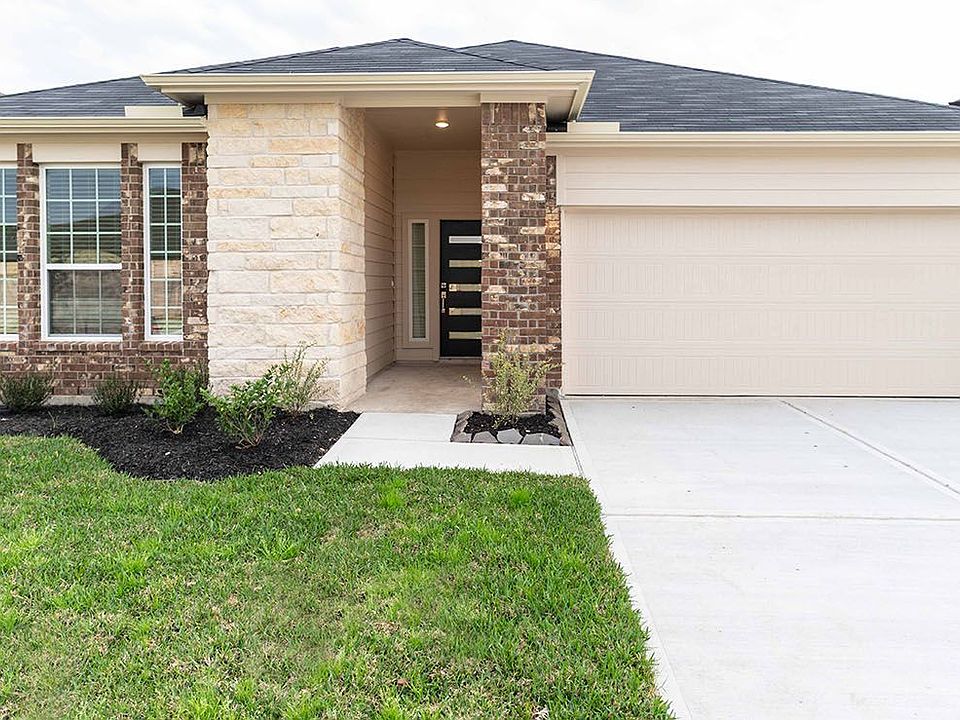 1st image of 14507 Black Cherry Hills St