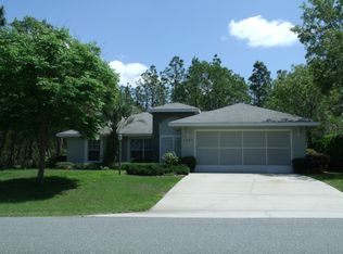 7501 N Galena Ave, Citrus Springs, FL 34434