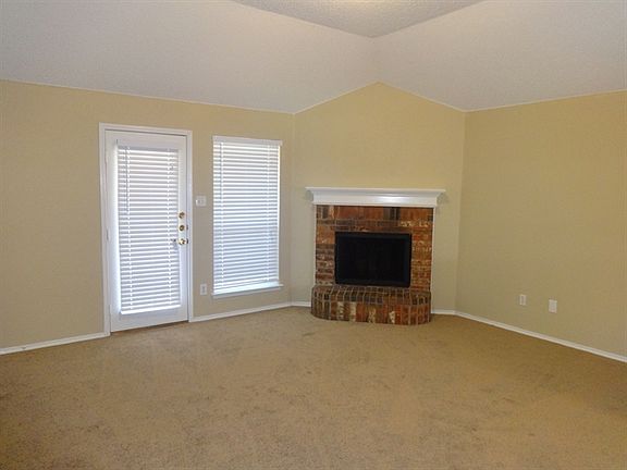 2nd image of 537 Brandy Ct