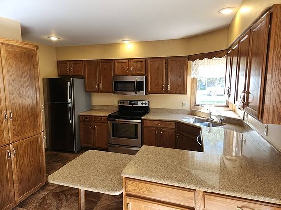 4th image of 811 Heritage Dr APT 113