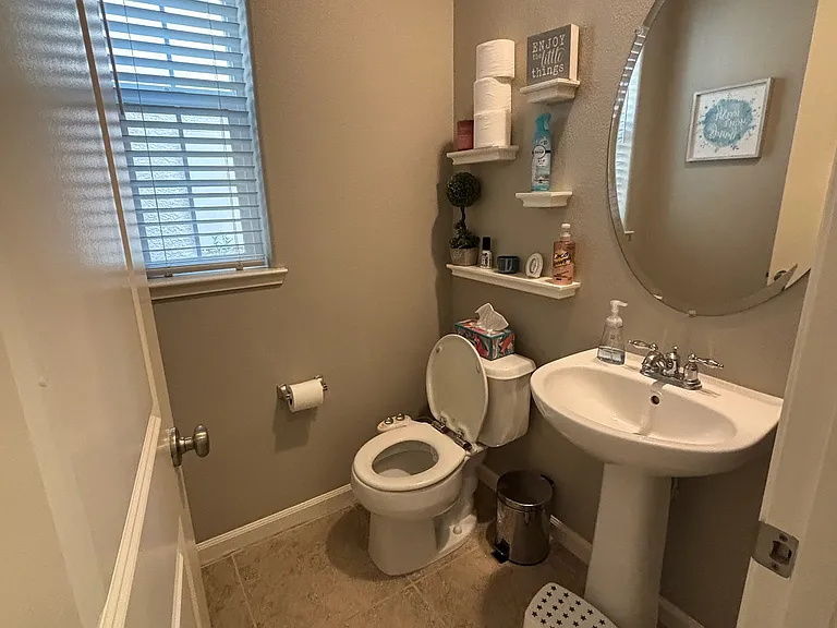 95 Talmont Cir — Photo 12