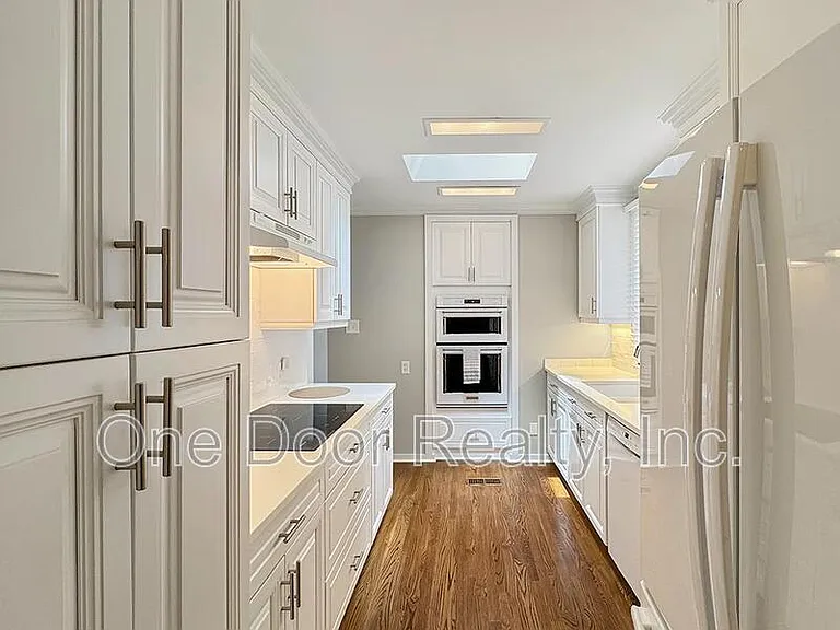 609 Indian Springs Ct — Photo 5