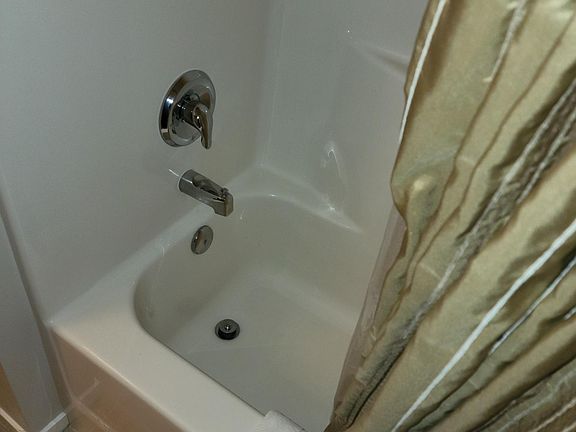 5th image of 2176 N Baneberry Ln