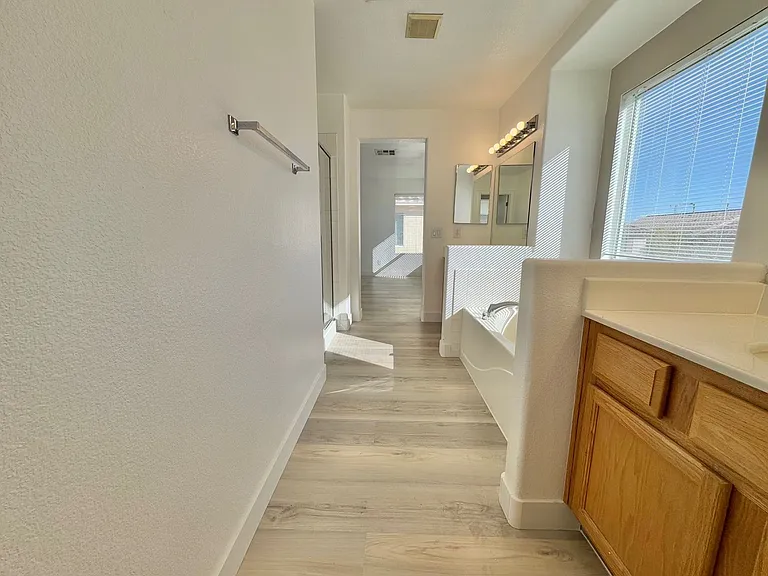 9511 Spring Blush Ave — Photo 26