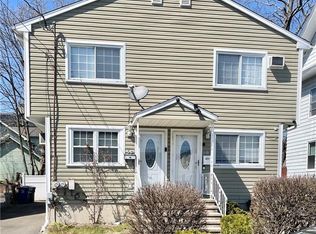 52 Eaton St, Bridgeport, CT 06604
