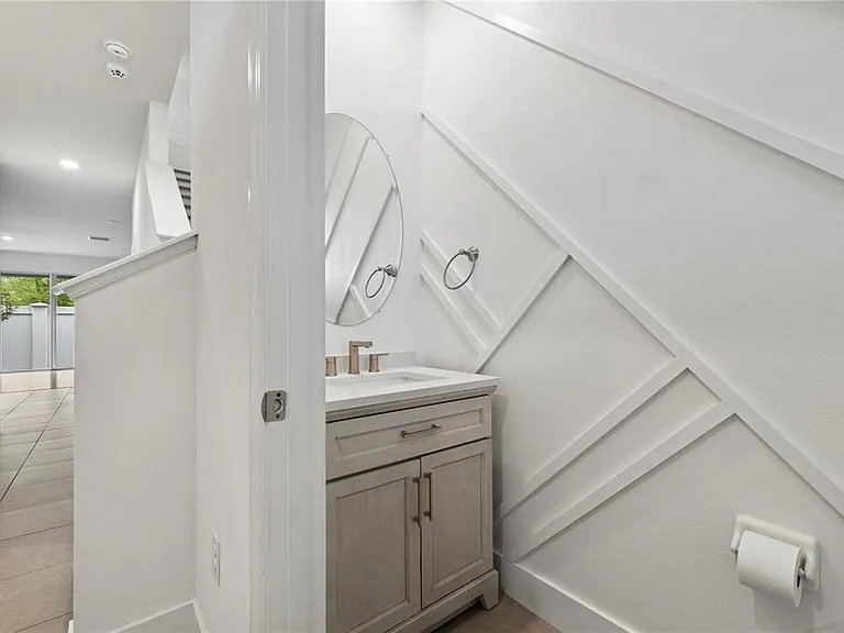 2878 Suncoast Plains Dr — Photo 19