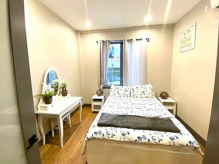 413 Manhattan Ave #LOFT — Photo 12