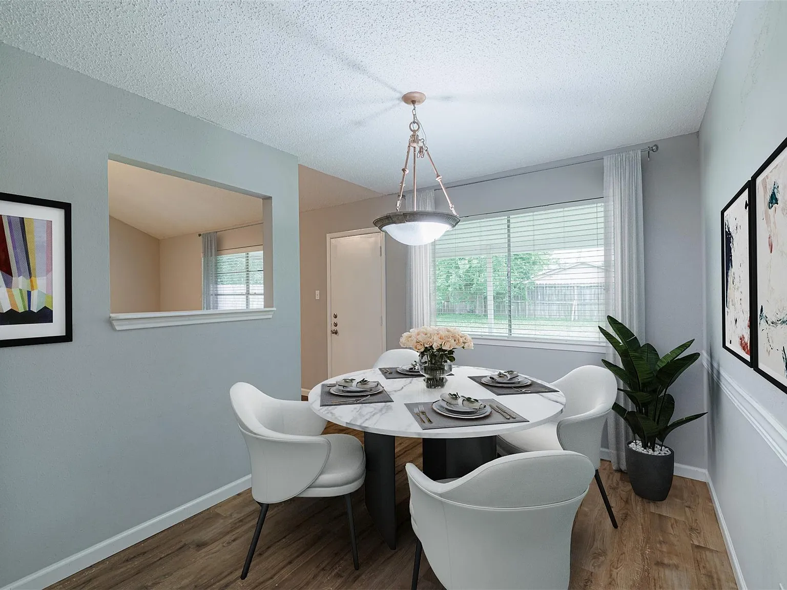 3 bed, 2.0 bath, 1342 sqft, $1,800 — Photo 3