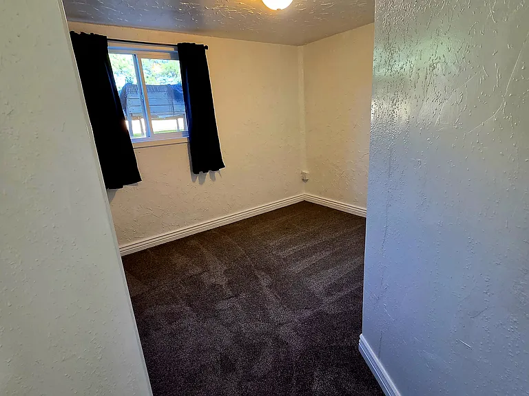 2631 W Sharron Dr — Photo 22